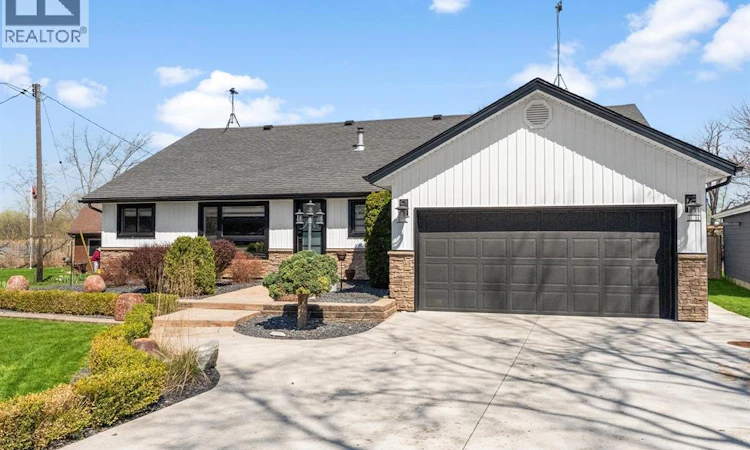 1122 Heritage Road