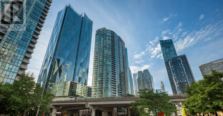 815-18 Yonge Street, Toronto, ON, M5E 1Z8