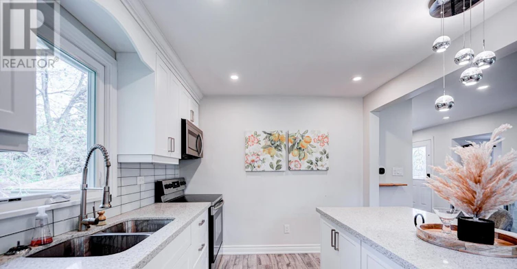 161 Church Street S, Richmond Hill, ON, L4C 1W5 - 16