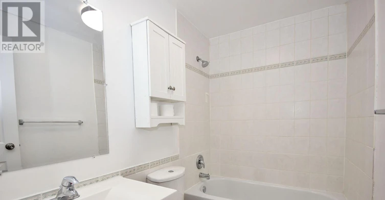 C3A-95 Holland Street W, Bradford West Gwillimbury, ON, L3Z 1R8 - 6