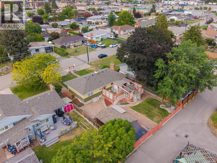 76 Huth Avenue, Penticton, BC, V2A 2Z8 - 3