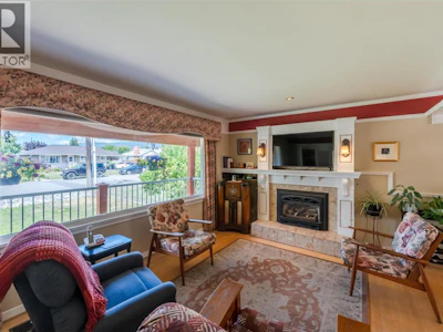 76 Huth Avenue - 5