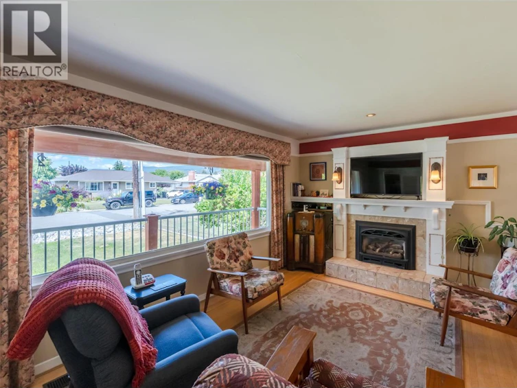 76 Huth Avenue, Penticton, BC, V2A 2Z8 - 5