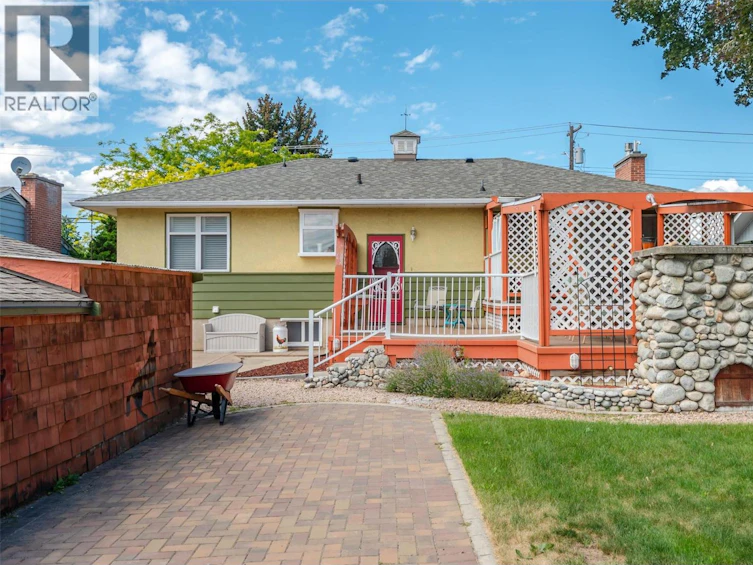 76 Huth Avenue, Penticton, BC, V2A 2Z8 - 58