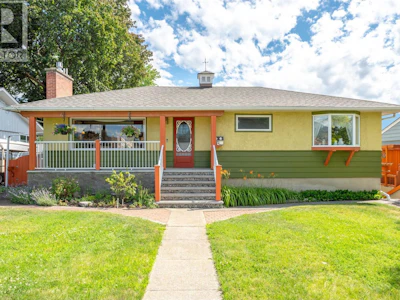 76 Huth Avenue - 2
