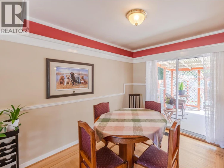 76 Huth Avenue, Penticton, BC, V2A 2Z8 - 11