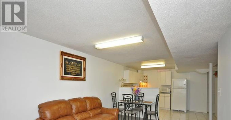 BSMT-5480 Whitehorn Avenue, Mississauga, ON, L5V 1V5 - 3