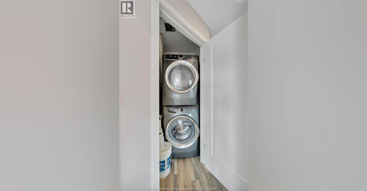1902-75 Riverside Drive East, Windsor, ON, N9A 4C4 - 26