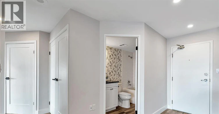 1902-75 Riverside Drive East, Windsor, ON, N9A 4C4 - 14