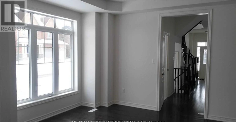 MAIN-118 Hubner Avenue, Markham, ON, L6C 0B2 - 7