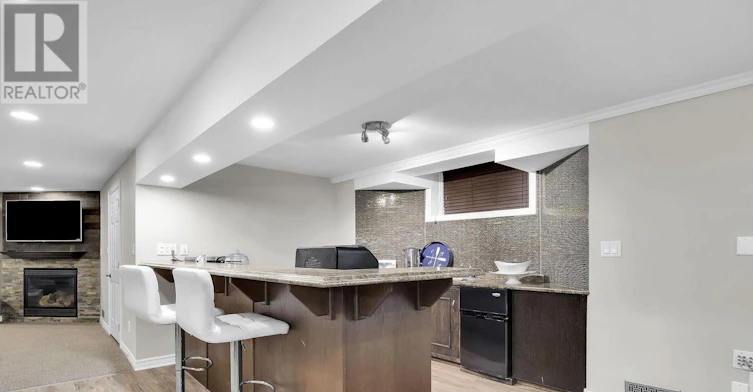 1924 Foxwood Avenue, London, ON, N6G 0C5 - 26