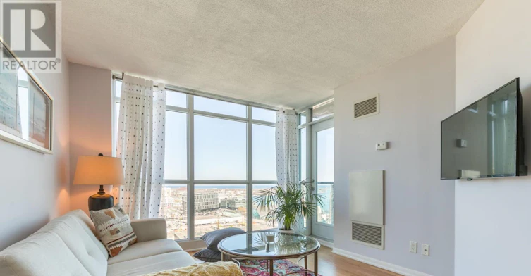 2907-18 Yonge Street, Toronto, ON, M5E 1Z8 - 4