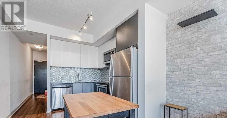 B608-5240 Dundas Street, Burlington, ON, L7L 0J6 - 9