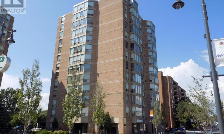 403-350 Front Street