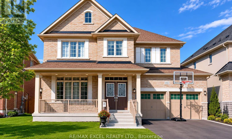 1062 Blackhall Crescent