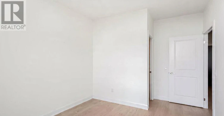 611-3220 William Coltson Avenue, Oakville, ON, L6H 7X9 - 10