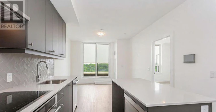 611-3220 William Coltson Avenue, Oakville, ON, L6H 7X9 - 7