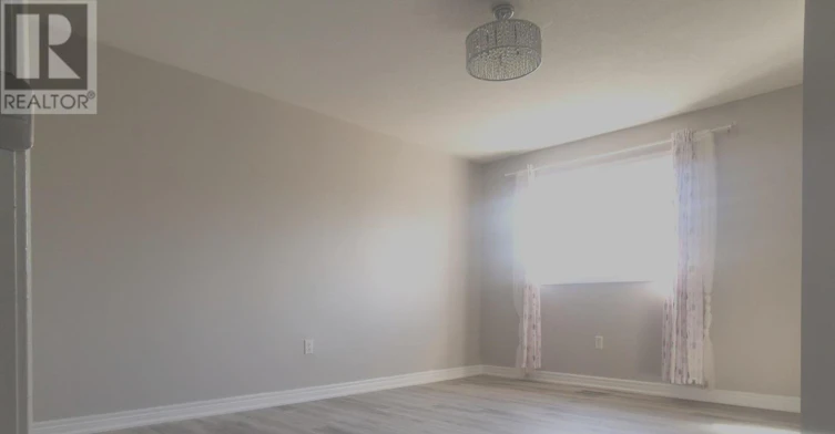 355 Ravineview Way, Oakville, ON, L6H 6S5 - 9
