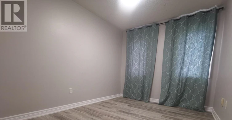 355 Ravineview Way, Oakville, ON, L6H 6S5 - 10
