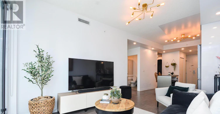 1008-51 Liberty Street EAST, Toronto, ON, M6K 3P8 - 2