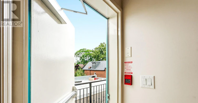 3-115 Roncesvalles Avenue, Toronto, ON, M6R 2K9 - 27
