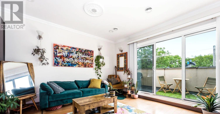 3-115 Roncesvalles Avenue, Toronto, ON, M6R 2K9