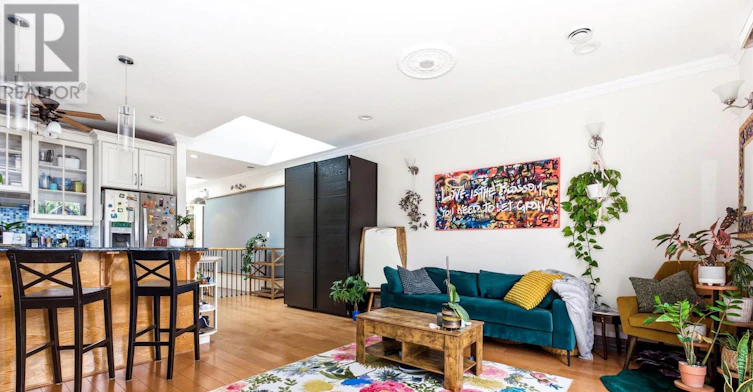3-115 Roncesvalles Avenue, Toronto, ON, M6R 2K9 - 6