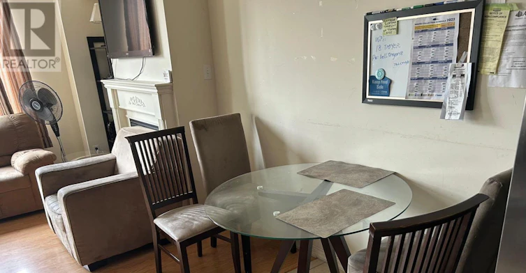 SECOND Floor Rooms 18 Troyer Avenue, Toronto, ON, M3J 3S6 - 2