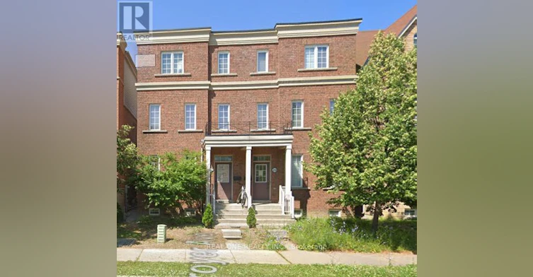 SECOND Floor Rooms 18 Troyer Avenue, Toronto, ON, M3J 3S6 - 4