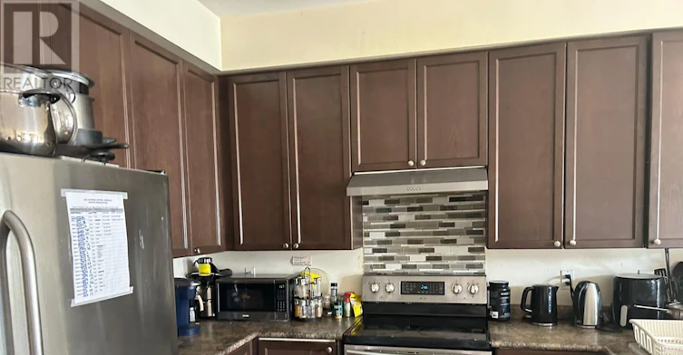 SECOND Floor Rooms 18 Troyer Avenue, Toronto, ON, M3J 3S6