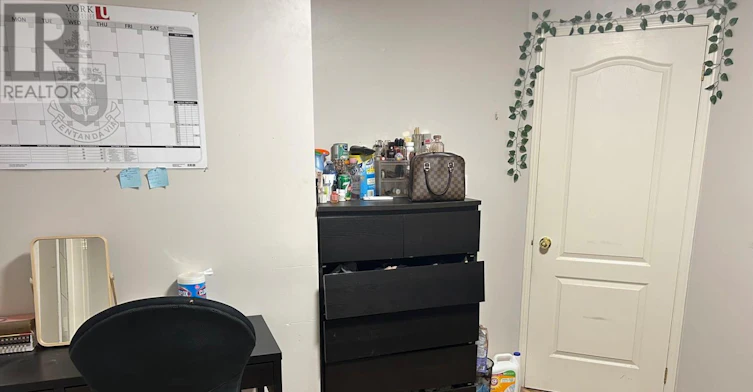 SECOND Floor Rooms 18 Troyer Avenue, Toronto, ON, M3J 3S6 - 8