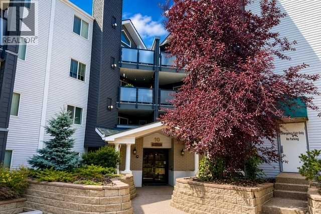 214-10 Sierra Morena Mews SW, Calgary, AB, T3H 3K5