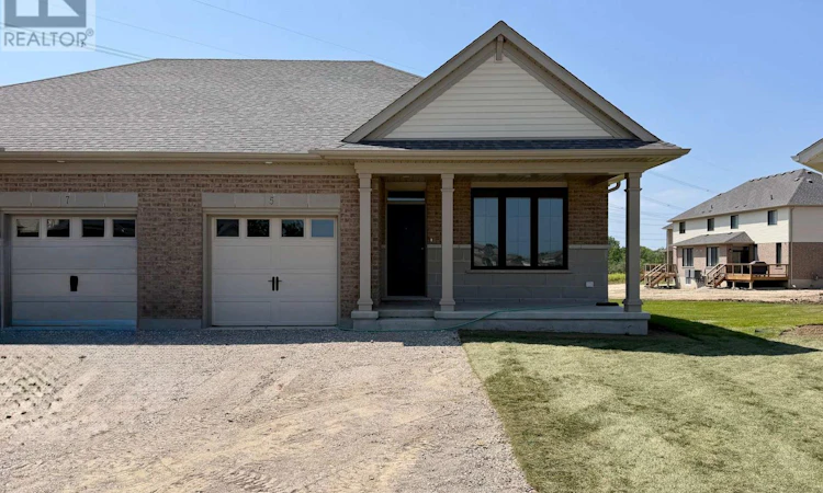 5 Columbus Court