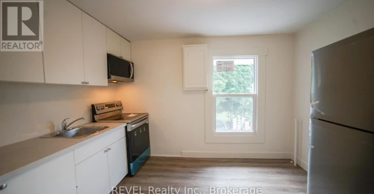 UPPER-21 Plymouth Road, Welland, ON, L3B 3C4 - 7