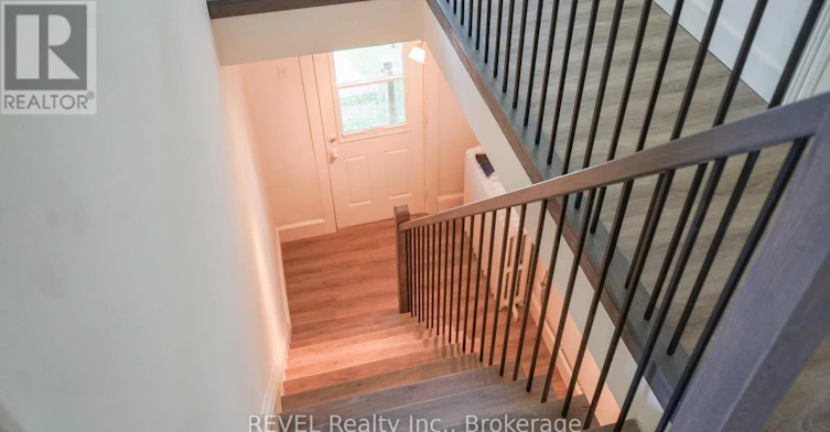 UPPER-21 Plymouth Road, Welland, ON, L3B 3C4 - 24