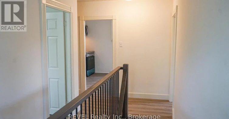 UPPER-21 Plymouth Road, Welland, ON, L3B 3C4 - 5