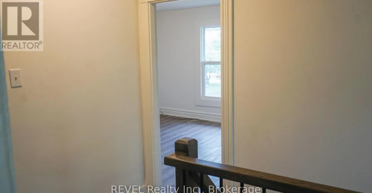UPPER-21 Plymouth Road, Welland, ON, L3B 3C4 - 10