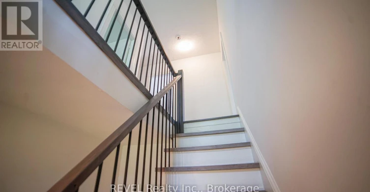 UPPER-21 Plymouth Road, Welland, ON, L3B 3C4 - 4