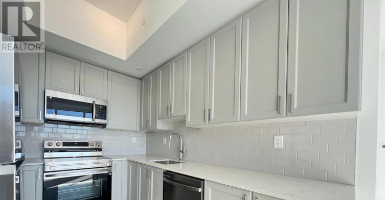702-1435 Celebration Drive, Pickering, ON, L1W 0C2 - 2