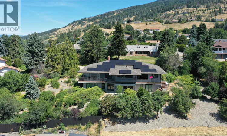 460 Crestview Drive