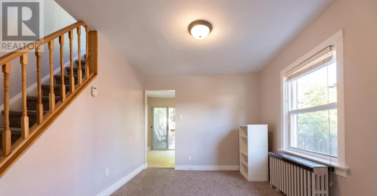 326 Monarch Park Avenue, Toronto, ON, M4J 4T1 - 5