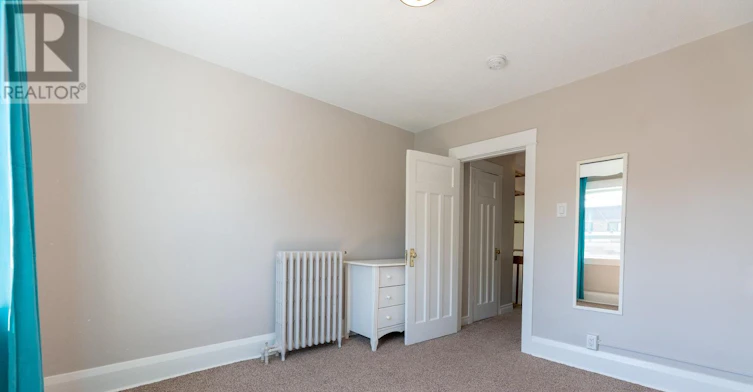 326 Monarch Park Avenue, Toronto, ON, M4J 4T1 - 17