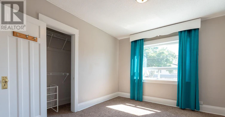 326 Monarch Park Avenue, Toronto, ON, M4J 4T1 - 16