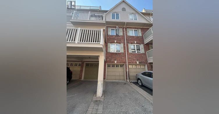 4-764 Neighbourhood Circle, Mississauga, ON, L5B 0B7