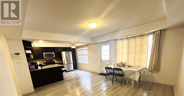 4-764 Neighbourhood Circle, Mississauga, ON, L5B 0B7 - 2