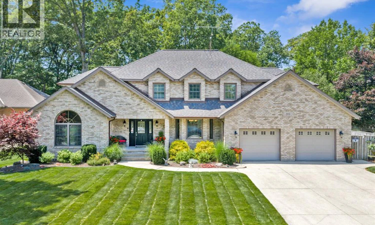 205 Woodland Drive