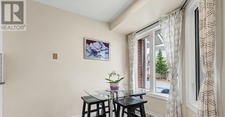 1607 Locksley Lane, Ottawa, ON, K1J 1B6 - 4