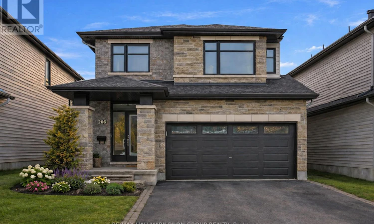 266 Shinleaf Crescent