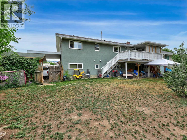 740 Sherwood Drive, Kamloops, BC, V2B 4E5 - 18