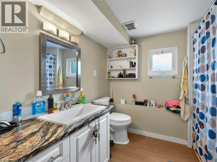 740 Sherwood Drive, Kamloops, BC, V2B 4E5 - 34